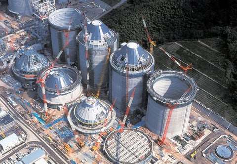 石炭サイロ70,000t×8基、石炭サイロ70,000t×4基