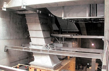 排水機場排気ダクト工事