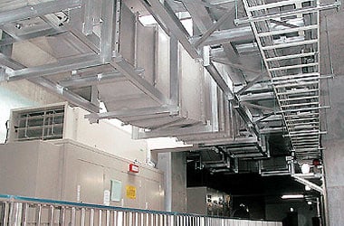 排水機場排気ダクト工事